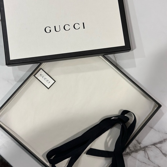 Gucci empty gift box - Picture 4 of 5